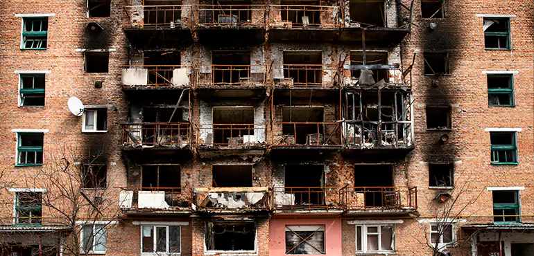 Why Homeowners Choose Us to Sell Their Distressed Homes in Buffalo